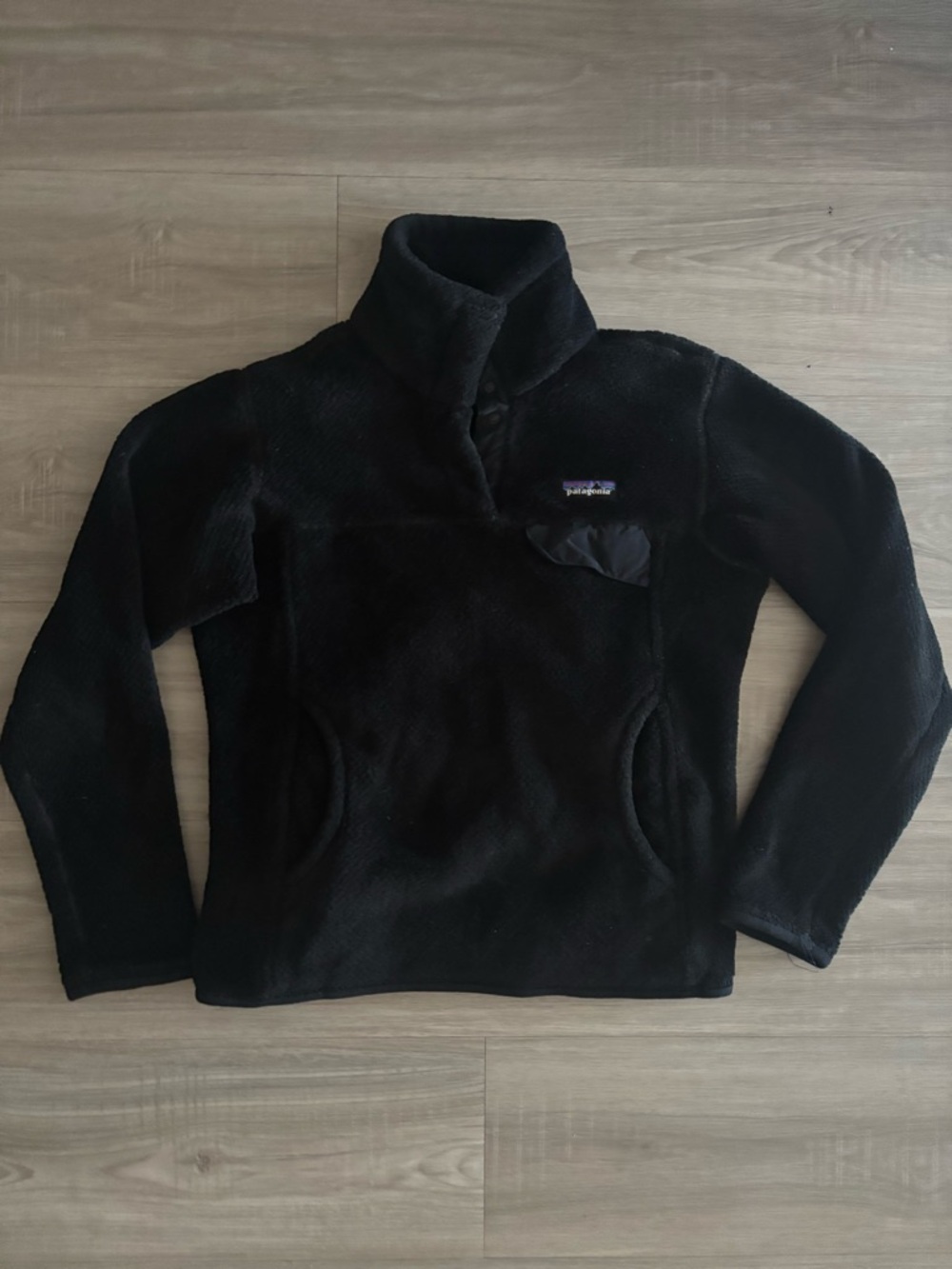 Patagonia Black Plush Fleece Pullover small